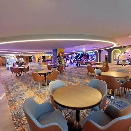 Grand Sapphire B10-165 Luxury By Myguest Cyprus *