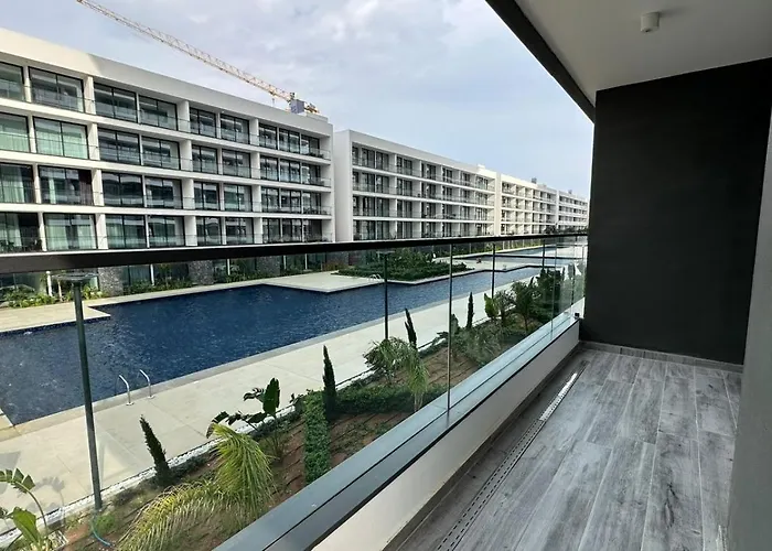 Grand Sapphire Residences 6 By Myguest Cyprus アパート
